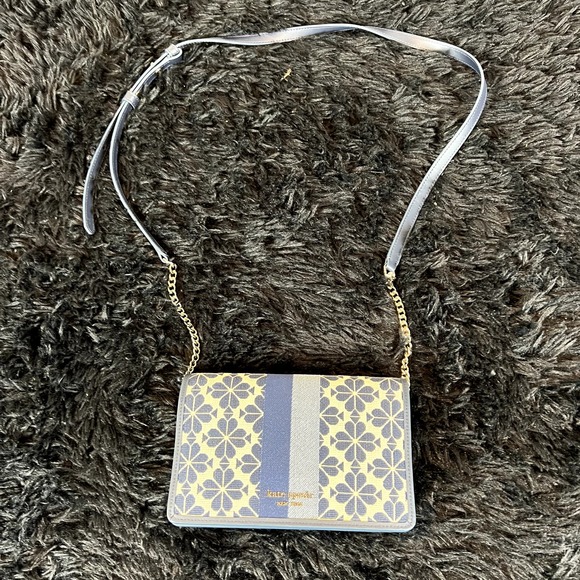 kate spade new york small hand bag with chain strap - Picture 4 of 9